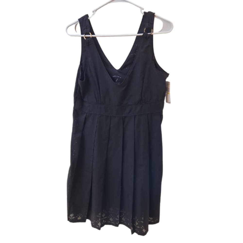 Nautica Size Medium Cabana Bay Dress NWT